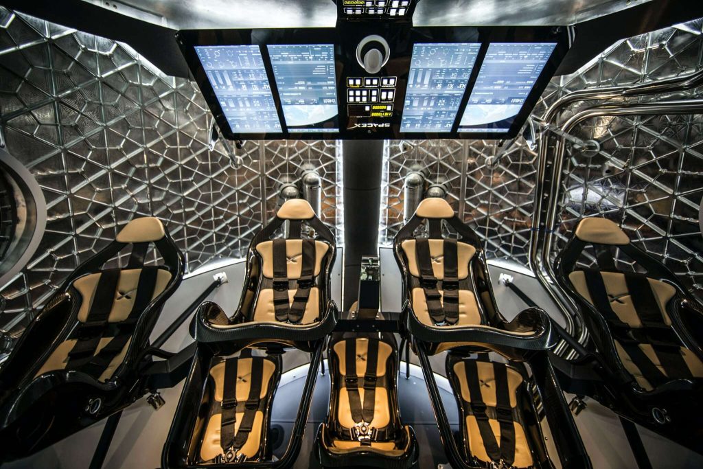 Aeronautical engineering and aviation services